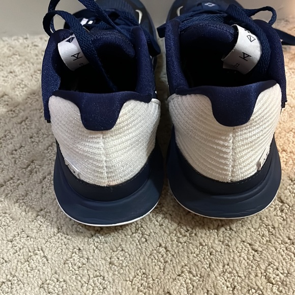 Kyrie 5 low - Picture 5 of 8